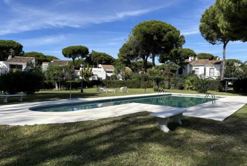 R5209171-Villa-For-Sale-El-Paraiso-Detached-3-Beds-148-Built-4