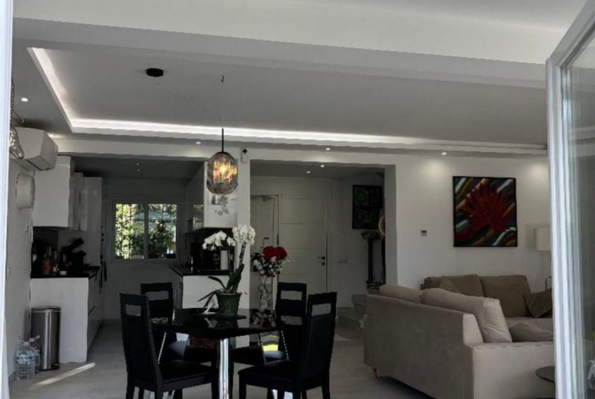 R5209171-Villa-For-Sale-El-Paraiso-Detached-3-Beds-148-Built-9