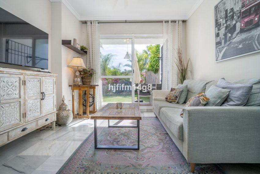 R5209372-Apartment-For-Sale-Nueva-Andalucia-Ground-Floor-2-Beds-80-Built-3