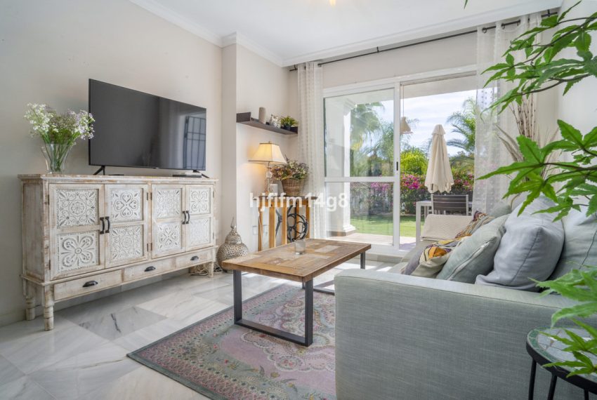 R5209372-Apartment-For-Sale-Nueva-Andalucia-Ground-Floor-2-Beds-80-Built-4