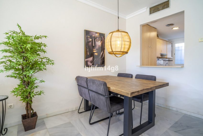 R5209372-Apartment-For-Sale-Nueva-Andalucia-Ground-Floor-2-Beds-80-Built-7