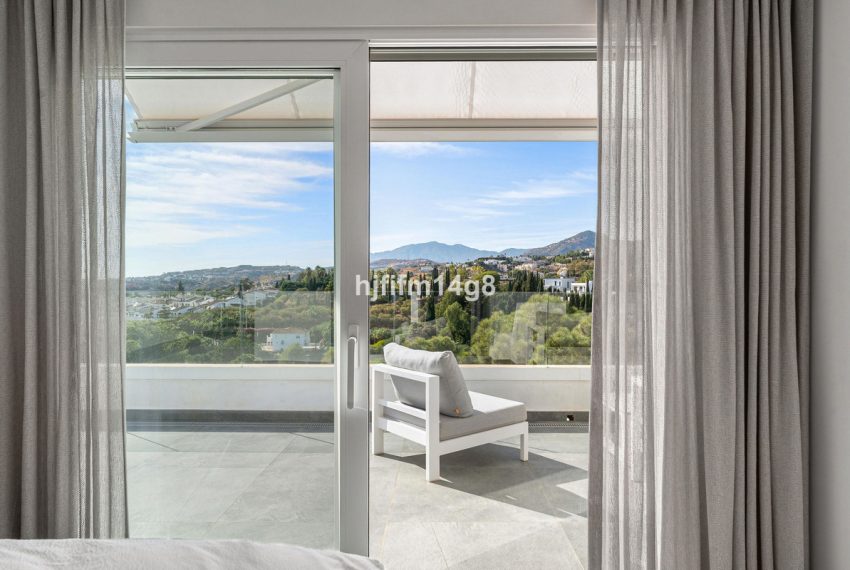 R5209375-Apartment-For-Sale-La-Quinta-Penthouse-Duplex-3-Beds-155-Built-15