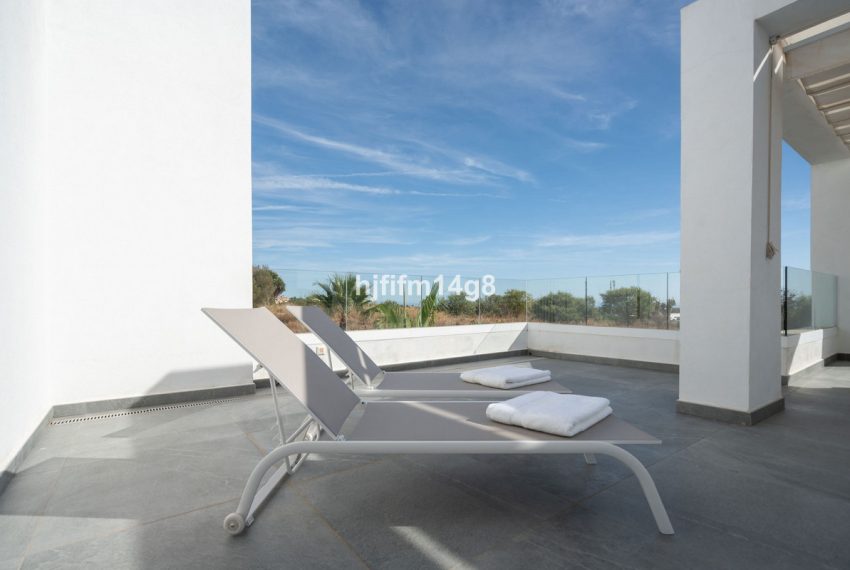 R5209375-Apartment-For-Sale-La-Quinta-Penthouse-Duplex-3-Beds-155-Built-18