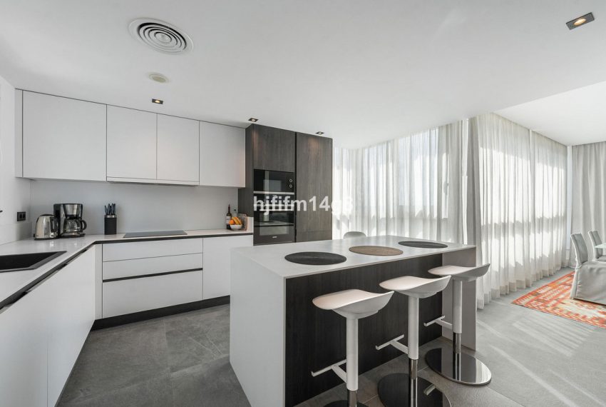 R5209375-Apartment-For-Sale-La-Quinta-Penthouse-Duplex-3-Beds-155-Built-8