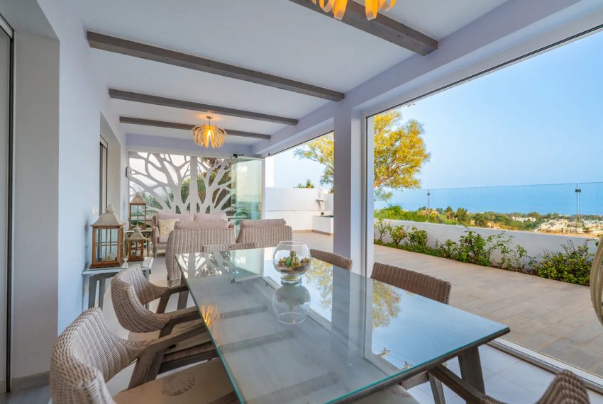 R5209501-Villa-For-Sale-Marbella-Detached-7-Beds-544-Built-1