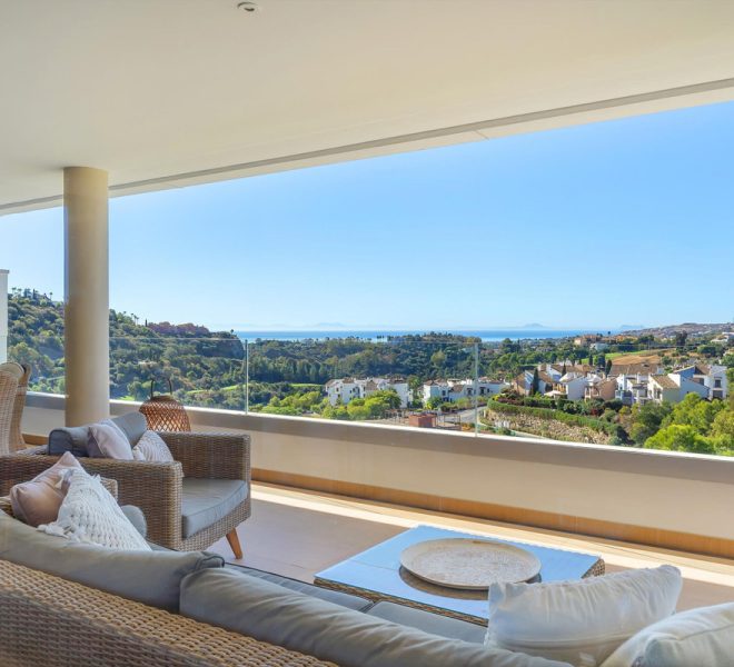 R5209564-Image 1-Middle Floor - 3 Beds - 159 Built