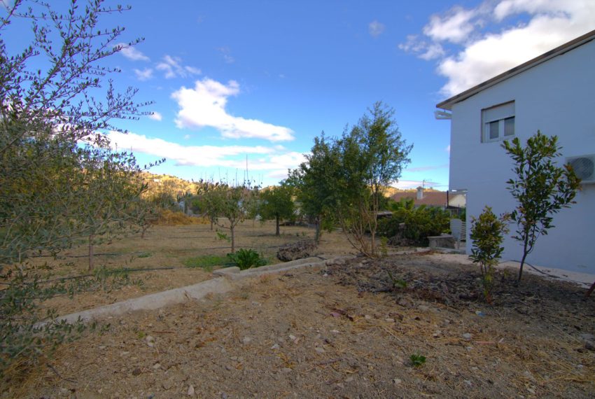 R5210221-Villa-For-Sale-Coin-Detached-3-Beds-103-Built-14