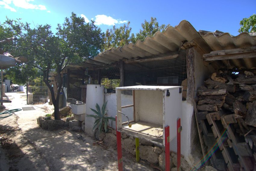 R5210221-Villa-For-Sale-Coin-Detached-3-Beds-103-Built-16