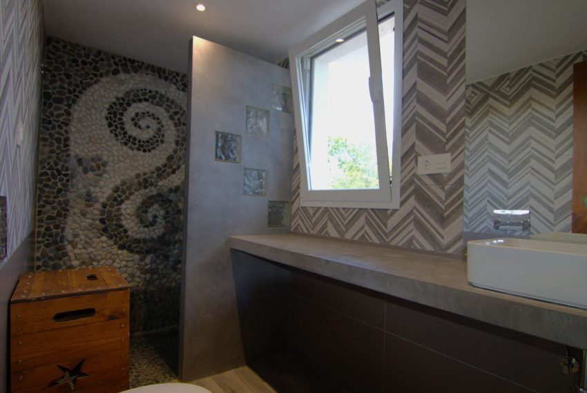 R5210221-Villa-For-Sale-Coin-Detached-3-Beds-103-Built-9