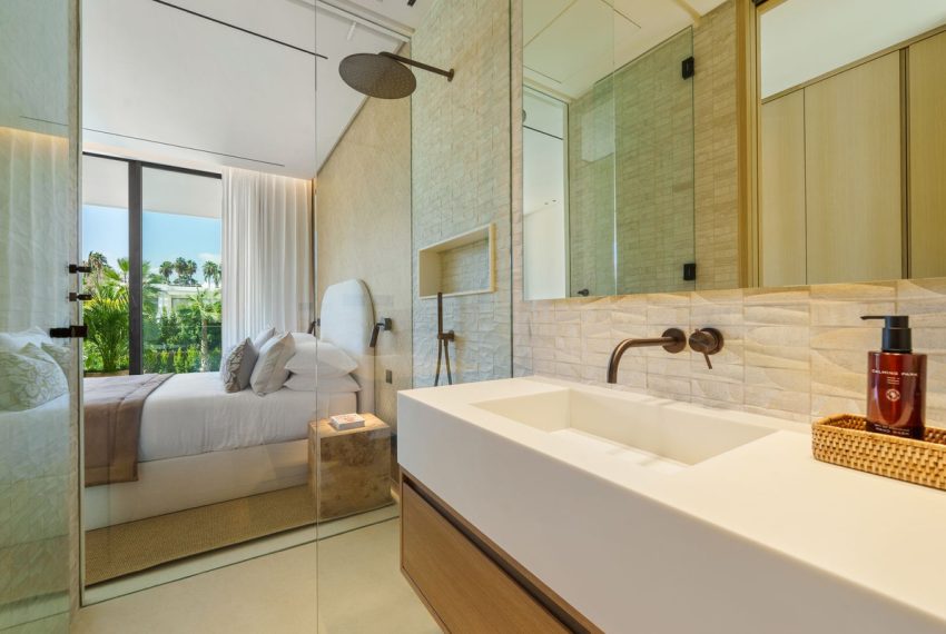 R5210266-Villa-For-Sale-The-Golden-Mile-Detached-5-Beds-696-Built-5