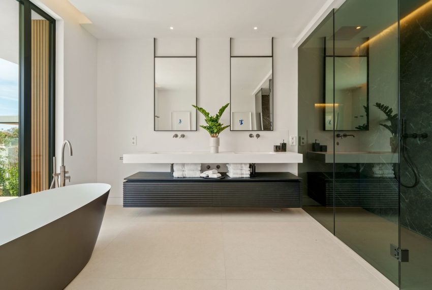 R5210293-Villa-For-Sale-La-Quinta-Detached-6-Beds-636-Built-11