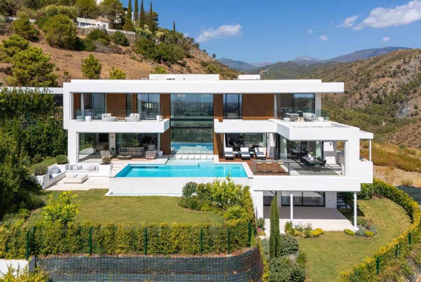 R5210293-Villa-For-Sale-La-Quinta-Detached-6-Beds-636-Built