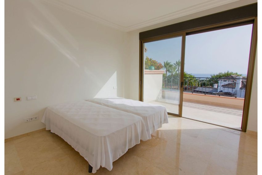 R5210398-Apartment-For-Sale-Marbella-Penthouse-Duplex-4-Beds-310-Built-12