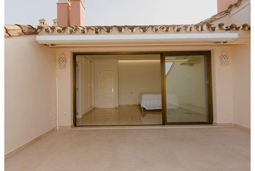 R5210398-Apartment-For-Sale-Marbella-Penthouse-Duplex-4-Beds-310-Built-7