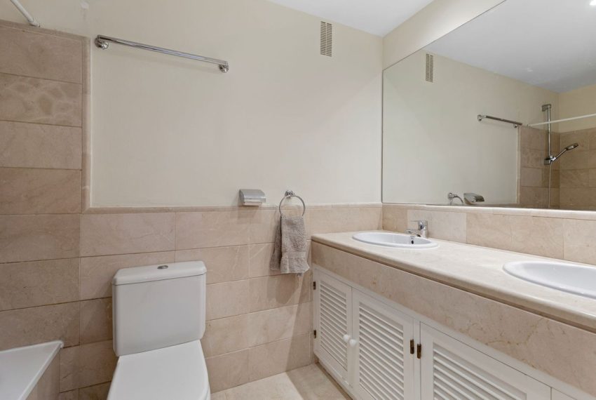 R5210503-Apartment-For-Sale-Benahavis-Middle-Floor-3-Beds-121-Built-13