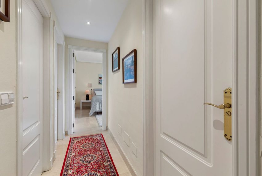 R5210503-Apartment-For-Sale-Benahavis-Middle-Floor-3-Beds-121-Built-7