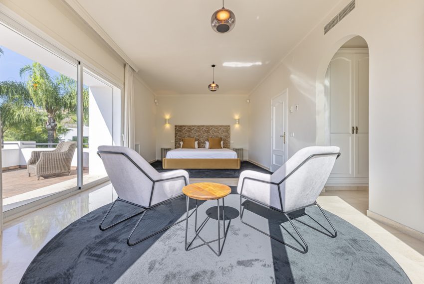 R5211262-Villa-For-Sale-Benahavis-Detached-5-Beds-536-Built-17