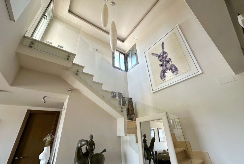 R5211541-Apartment-For-Sale-Los-Arqueros-Penthouse-Duplex-2-Beds-240-Built-13