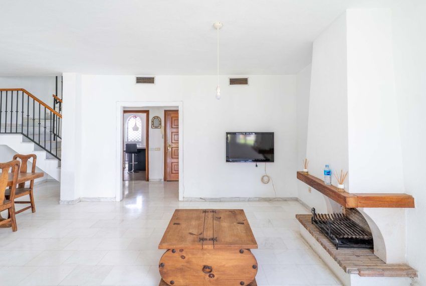 R5211721-Townhouse-For-Sale-Nueva-Andalucia-Terraced-3-Beds-129-Built-11