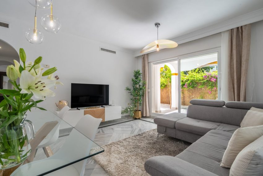 R5211754-Apartment-For-Sale-Marbella-Ground-Floor-3-Beds-92-Built-1