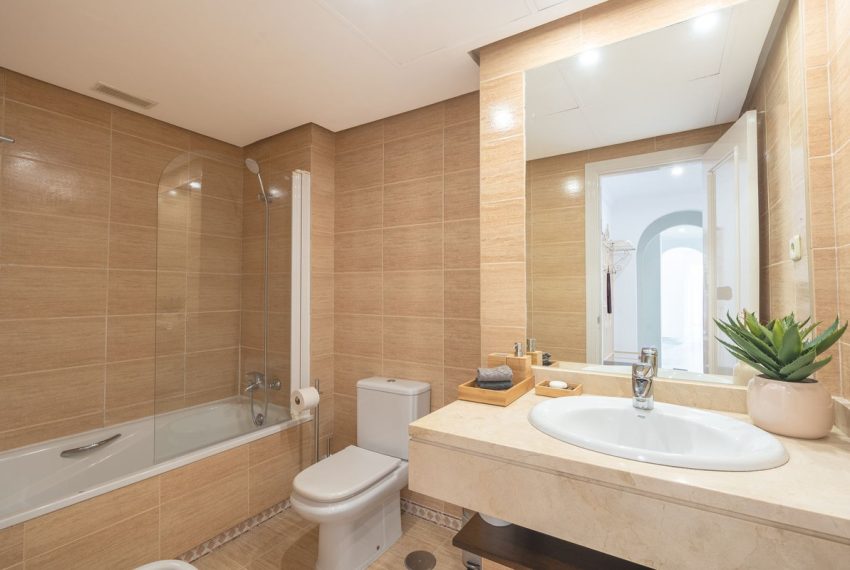 R5211754-Apartment-For-Sale-Marbella-Ground-Floor-3-Beds-92-Built-13