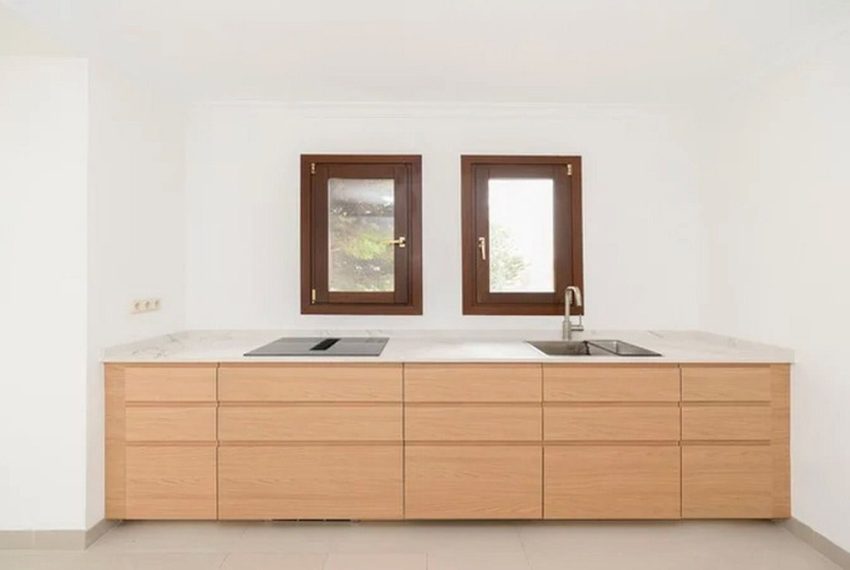 R5211868-Villa-For-Sale-Nueva-Andalucia-Detached-5-Beds-417-Built-6