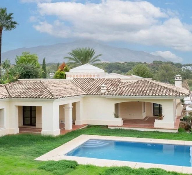 R5211868-Image 1-Detached - 5 Beds - 417 Built