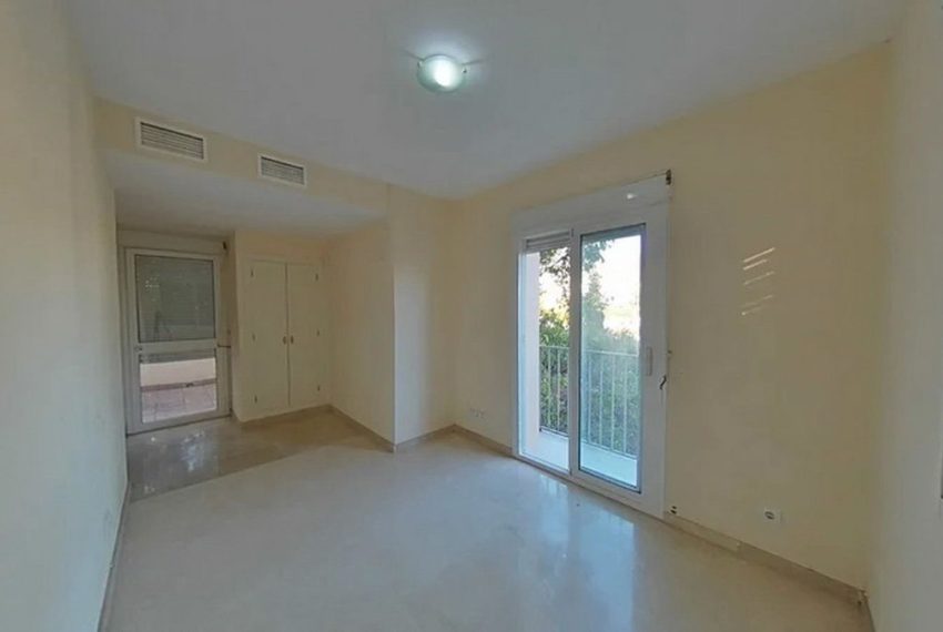 R5211886-Villa-For-Sale-Marbella-Detached-5-Beds-441-Built-10