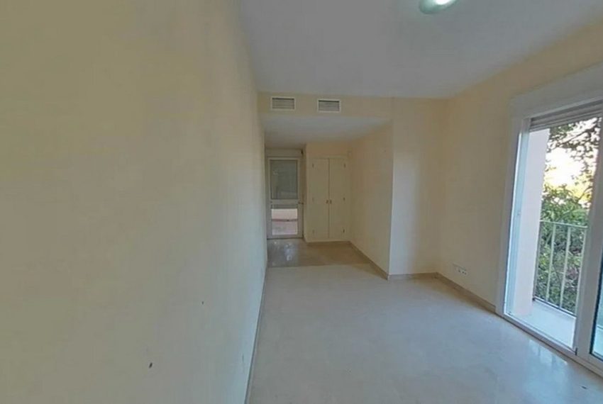 R5211886-Villa-For-Sale-Marbella-Detached-5-Beds-441-Built-11