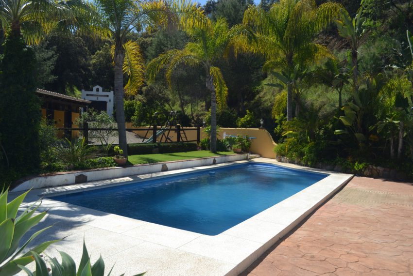 R3826894-Villa-For-Sale-Coin-Finca-5-Beds-200-Built-15