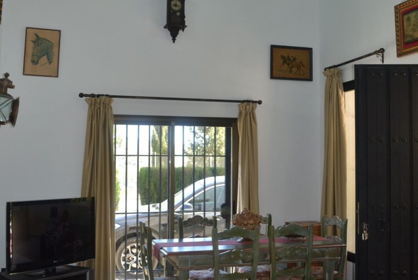 R3826894-Villa-For-Sale-Coin-Finca-5-Beds-200-Built-5