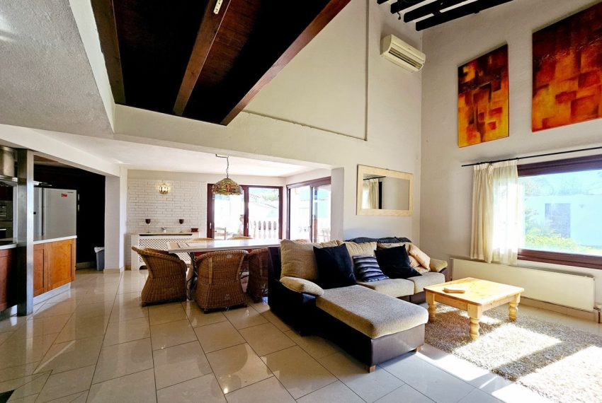 R4875823-Villa-For-Sale-Estepona-Detached-6-Beds-314-Built-9