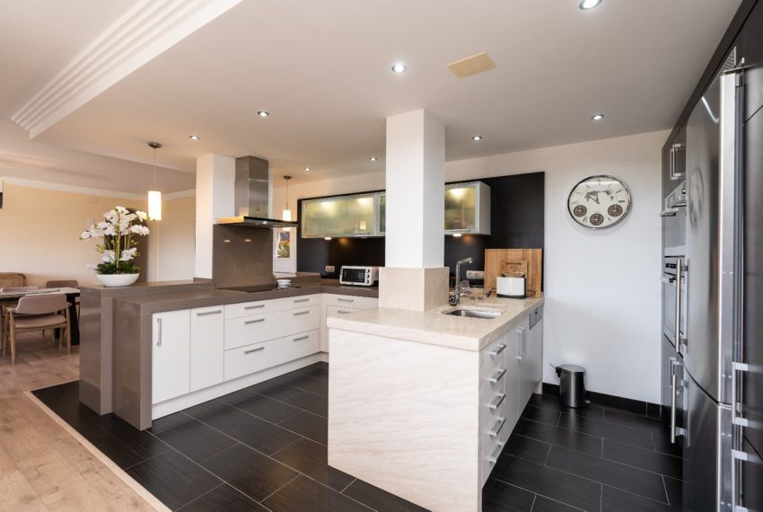 R4902694-Apartment-For-Sale-Estepona-Penthouse-2-Beds-160-Built-8