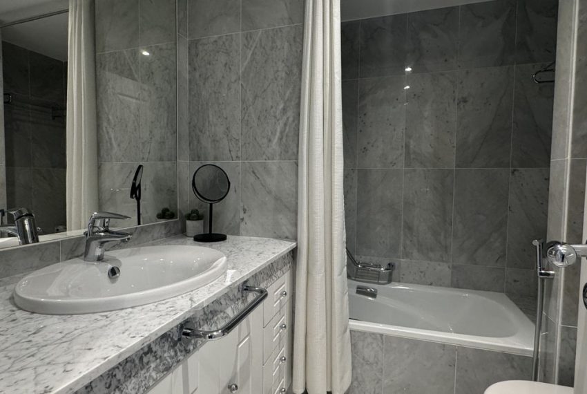 R4937497-Apartment-For-Sale-Puerto-Banus-Middle-Floor-Apartment-3-Beds-160-Built-16