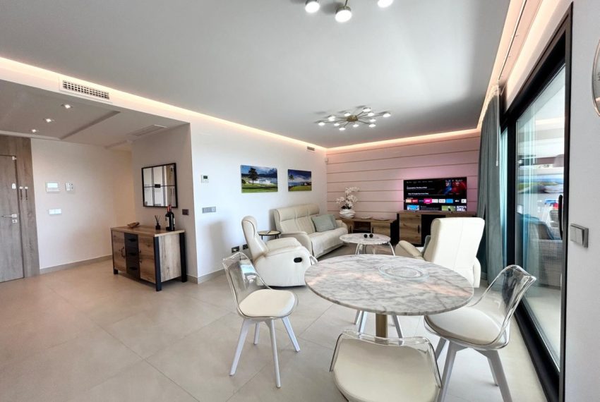 R4969888-Apartment-For-Sale-La-Quinta-Middle-Floor-Apartment-3-Beds-105-Built-4