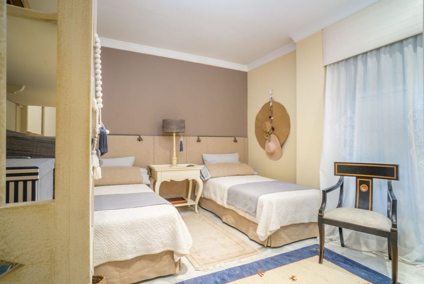 R4988542-Apartment-For-Sale-Nueva-Andalucia-Ground-Floor-Apartment-3-Beds-124-Built-13