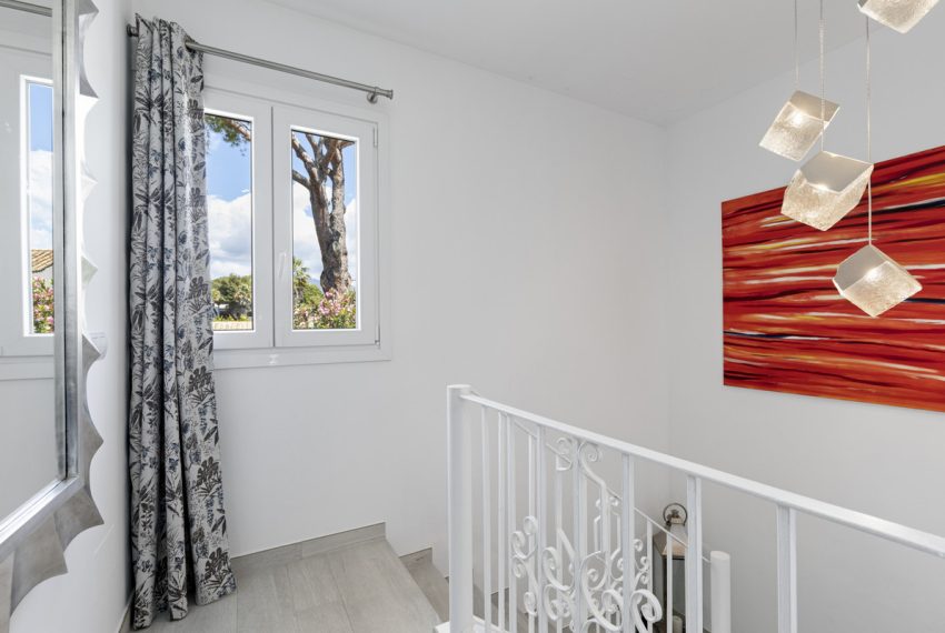 R5050750-Villa-For-Sale-Estepona-Detached-3-Beds-125-Built-11