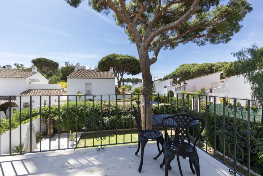 R5050750-Villa-For-Sale-Estepona-Detached-3-Beds-125-Built-5