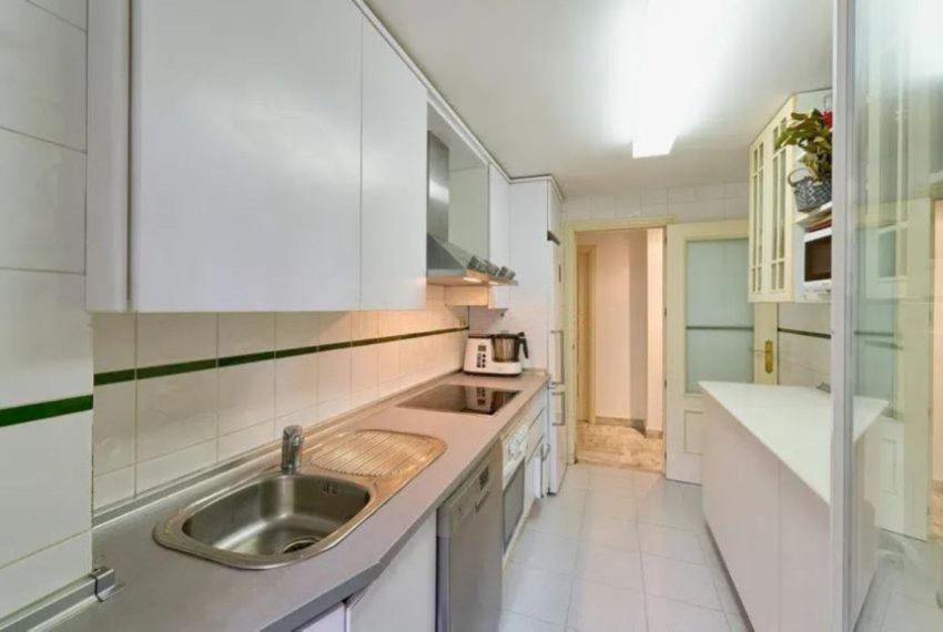 R5066938-Apartment-For-Sale-Marbella-Ground-Floor-Apartment-3-Beds-150-Built-4