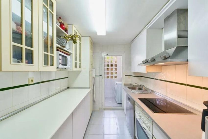 R5066938-Apartment-For-Sale-Marbella-Ground-Floor-Apartment-3-Beds-150-Built-5