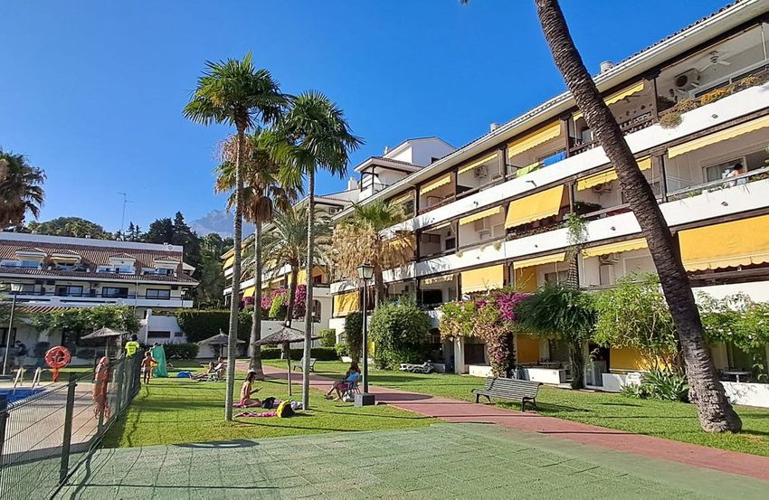 R5078362-Apartment-For-Sale-The-Golden-Mile-Middle-Floor-1-Beds-67-Built-14