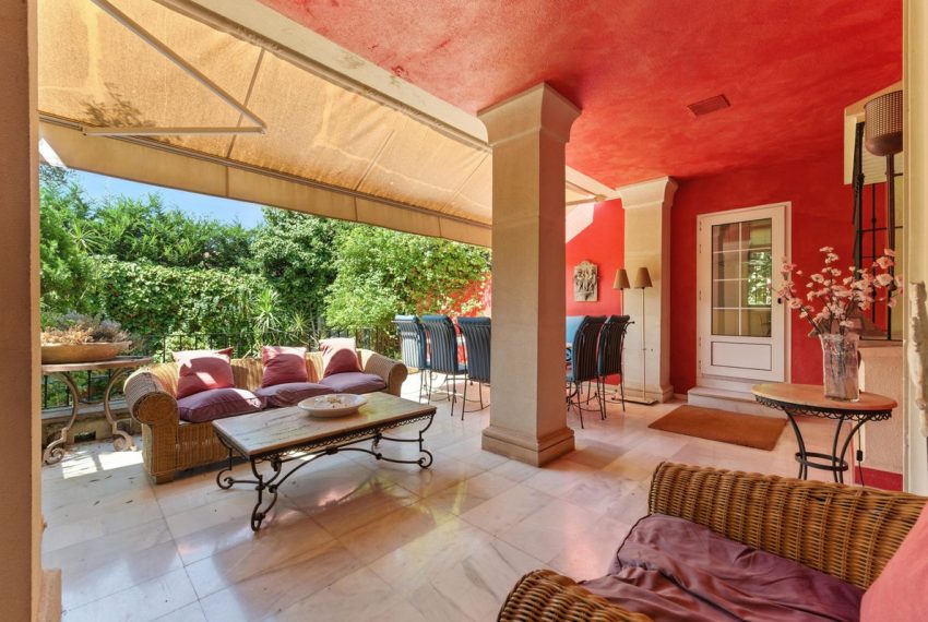 R5133331-Villa-For-Sale-Marbella-Detached-10-Beds-679-Built-2