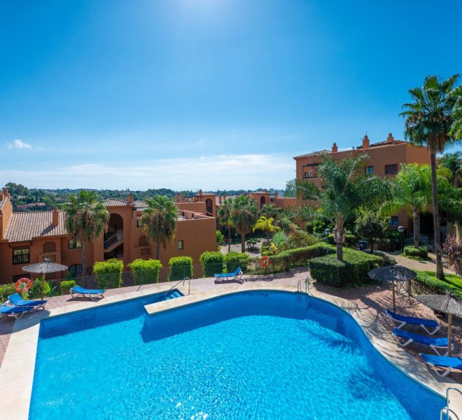 R5165245-Image 1-Middle Floor - 3 Beds - 147 Built