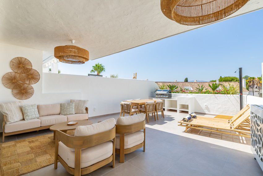 R5166700-Apartment-For-Sale-Nueva-Andalucia-Middle-Floor-Apartment-3-Beds-159-Built-1