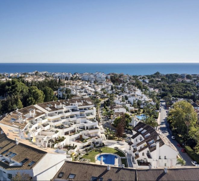 R5166700-Image 1-Middle Floor Apartment - 3 Beds - 159 Built