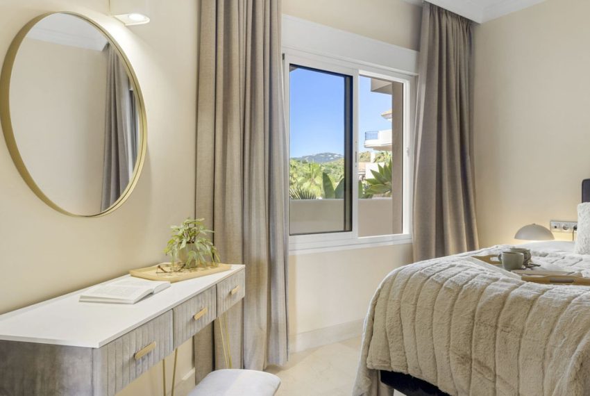 R5169481-Apartment-For-Sale-Nueva-Andalucia-Middle-Floor-Apartment-2-Beds-101-Built-13