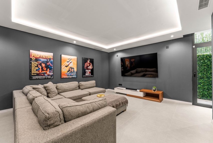 R5173120-Villa-For-Sale-El-Paraiso-Detached-5-Beds-312-Built-12