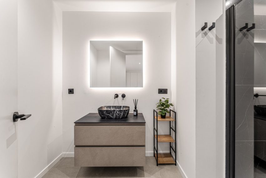 R5173120-Villa-For-Sale-El-Paraiso-Detached-5-Beds-312-Built-16