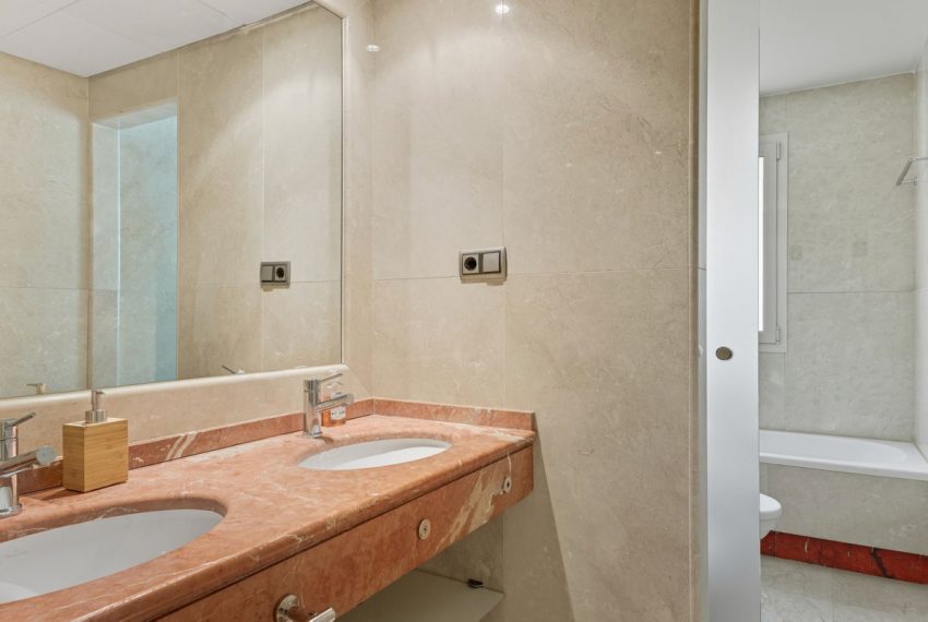 R5181412-Apartment-For-Sale-Sierra-Blanca-Middle-Floor-Apartment-3-Beds-102-Built-15