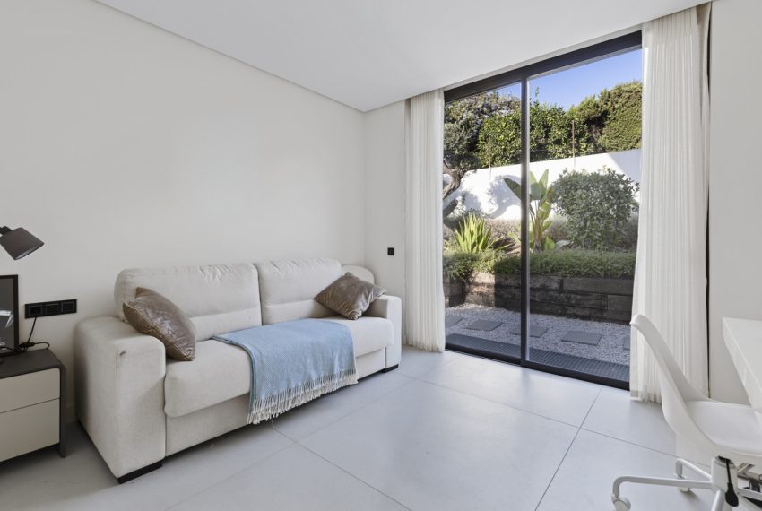 R5182645-Villa-For-Sale-San-Pedro-de-Alcantara-Detached-6-Beds-365-Built-13